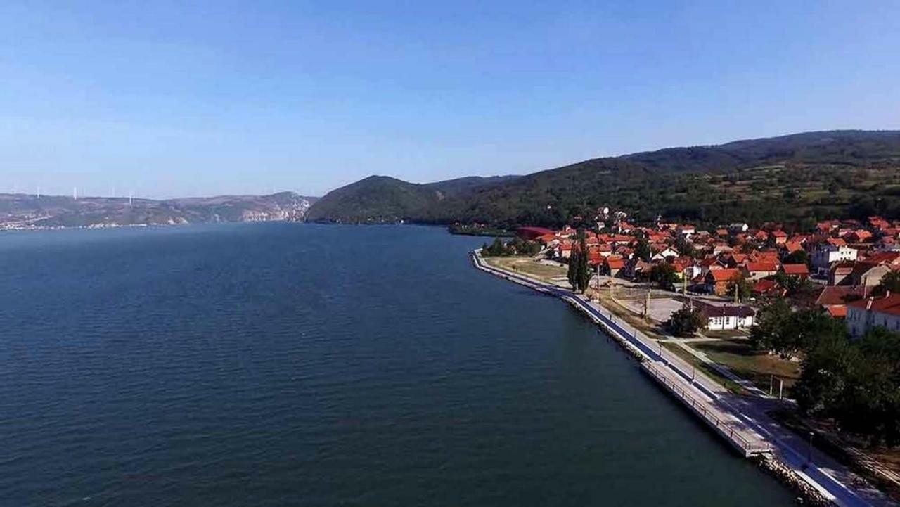 Apartments Barocco Golubac Zewnętrze zdjęcie